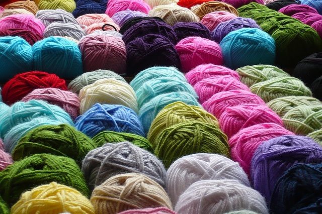 Many colors of yarn