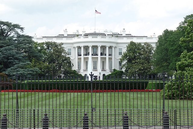 Photo of the White House in Washington D.C